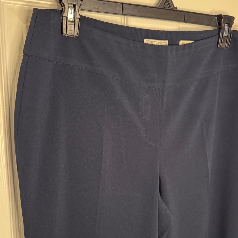 EUC Dana Buchman Navy Straight Leg Pants - Picture 4 of 8